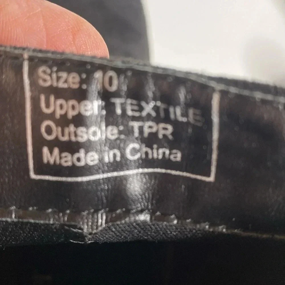 OLIVIA MILLER Afternoon Gaze Chelsea Boots - Picture 7 of 8